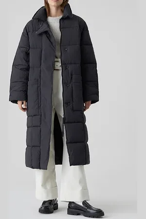 Closed Quilted Coat Black