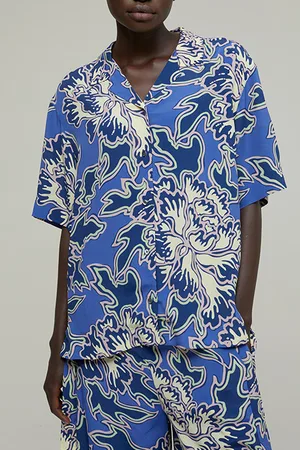 Closed Harlyn Cobalt Blue