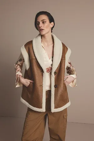 Summum Woman Gilet Lammy Wood