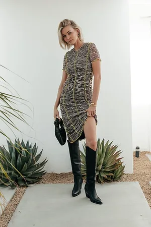 Colourful rebel Maude Zebra Overlock Mesh Maxi Dress Ss Dark Brown