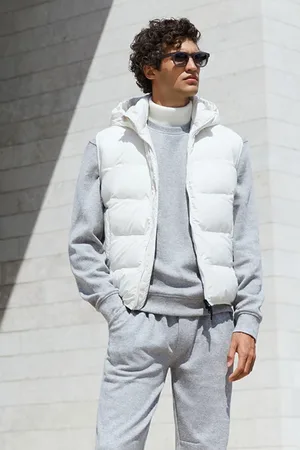 Wahts Colt | Tech Puffer Vest Powder White