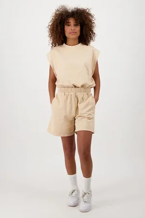Raizzed Renate Shorts Dusty Sand