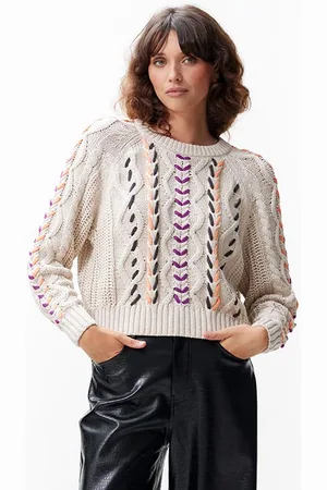 Catwalk Junkie Knit With Cabel Pattern Moonbeam