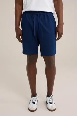 WE Fashion Short Dark Blue