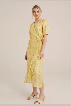 WE Fashion Dress Maxi Length Gold