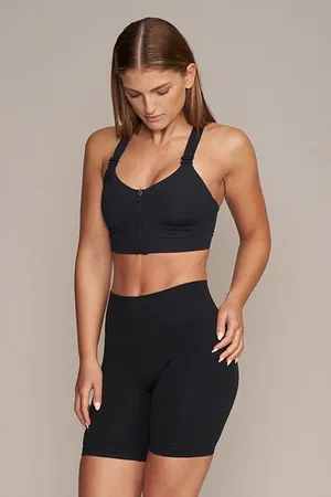 Golds gym Gold