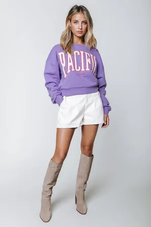 Colourful rebel Pacific Patch Cropped Sweat Lilac