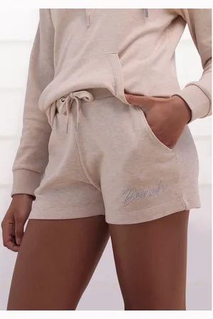 Bench Relaxshorts -sweatshorts, lounge-shorts met kleine glanzende logostiksel, loungewear