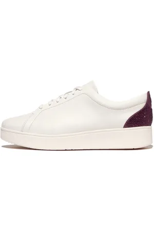 FitFlop Sneakers RALLY CRYSTAL Vrijetijdsschoen, veterschoen, lage schoen met metallic hielpatch