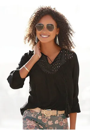 Lascana Crêpe-blouse met geborduurde oogjes, damesblouse, losse pasvorm