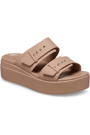 Crocs Slippers Brooklyn Low Wedge , plateau, zomerschoen, pantoffels met gespsluiting