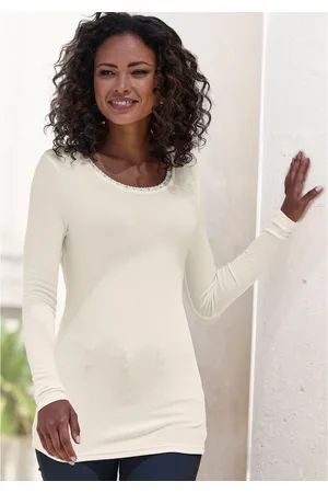 Lascana Shirt met lange mouwen Met fijne kant bij de hals van zachte viscose-ribkwaliteit (1-delig)