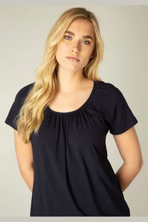 Base Level T-shirt Yona met plooien bij de hals en een elastische tailleband