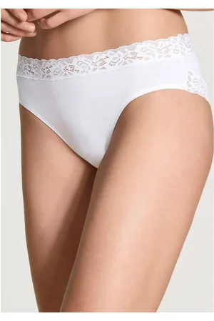 Calida Slip Natural Comfort Lace met kant aan de band en beenuitsnijding