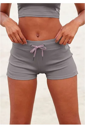 Lascana Short met zijsplitjes