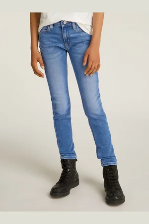 Calvin Klein Skinny fit jeans MR SKINNY ESS WASHED BLUE DENIM voor kinderen tot 16 jaar met logopatch