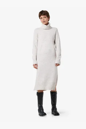 Noisy May Gebreide jurk NMVIOLA L/S ROLLNECK KNIT DRESS FWD NOOS