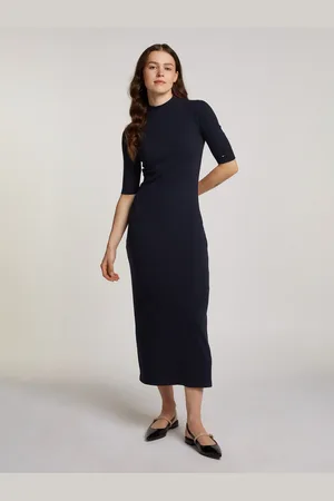Tommy Hilfiger Midi-jurk SLIM 5X2 RIB MIDI DRESS 1/2 met geribbelde structuur, logo-borduursel