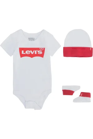 Levi