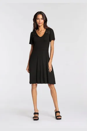 Laura Scott Jerseyjurk met elegante kantdetails - nieuwe collectie