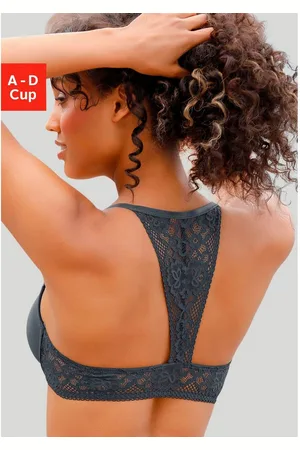 QS by s.Oliver Bh met steuncups Lisette met voorsluiting en mooie kanten achterkant, dessous