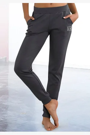 Lascana Joggingbroek in een smal model met boord