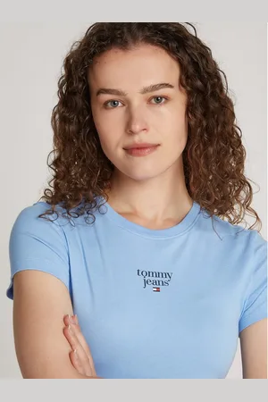 Tommy Hilfiger T-shirt TJW SLIM ESSENTIAL LOGO1 TEE EXT in grote maten met logo-opschrift