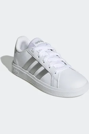 adidas Sneakers GRAND COURT LIFESTYLE TENNIS LACE-UP Design geïnspireerd op de adidas Superstar