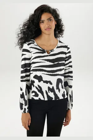 Aniston Shirt met lange mouwen met cut-out, sieraandeel en animal-prints