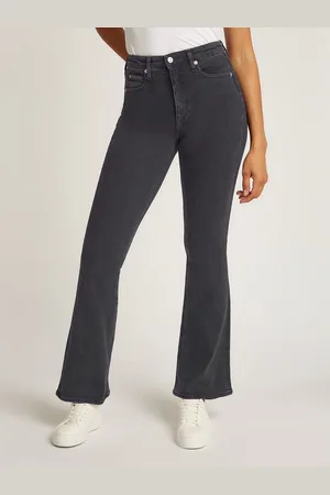 Calvin Klein Bootcut jeans SKINNY BOOTCUT met muntzakje, logoprint