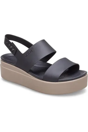 Crocs Sleehaksandaaltjes Brooklyn Low Wedge zomerschoen, sandaal, sleehak, met modieuze plateauzool
