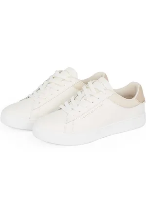 Tommy Hilfiger Plateausneakers ESSENTIAL COURT SNEAKER , vrijetijdsschoen, lage schoen, veterschoen met logo-opdruk