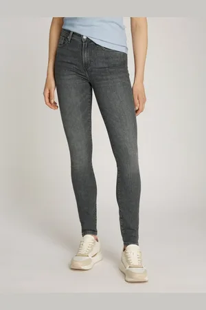 Tommy Hilfiger Skinny fit jeans COMO Skinny Regular Waist met logo-badge, in enkel-lengte