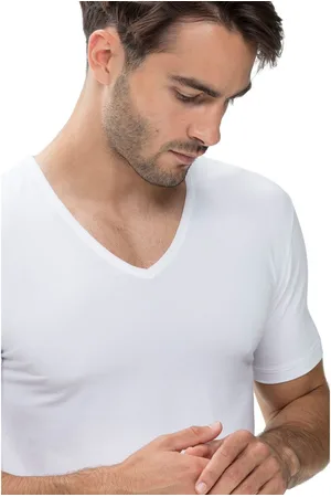 Mey Shirt voor eronder Dry Cotton met v-hals en halve mouwen