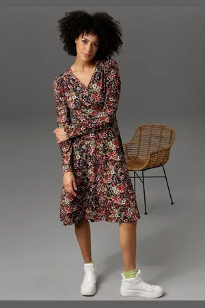 Aniston Jerseyjurk in wikkel-look