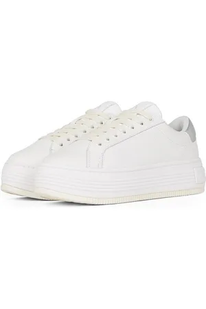 Calvin Klein Plateausneakers BOLD FLATF LOW MIX OHB veterschoenen, lage schoen, vrijetijdsschoen met hielcontrast