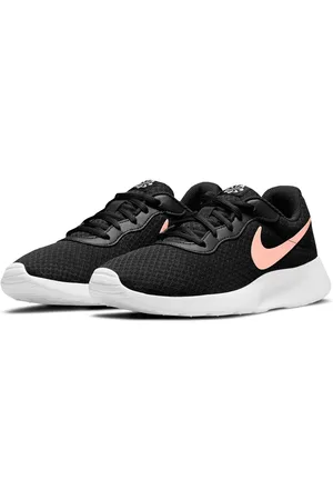 Nike Sneakers Tanjun