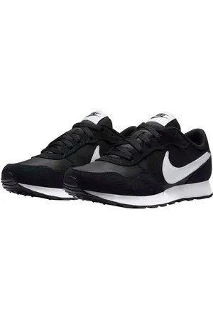 Nike Sneakers MD Runner Valiant