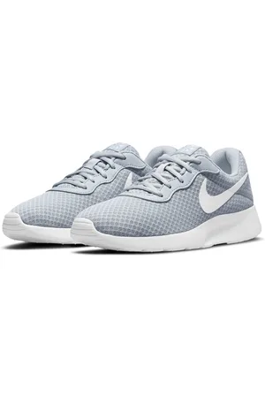 Nike Sneakers Tanjun