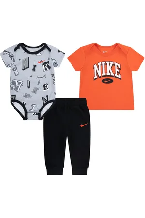 Nike Body (set, 3-delig)