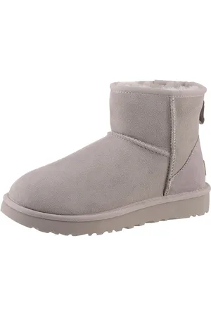 UGG Winterlaarzen Classic Mini 2 snowboots, winterlaarzen, instaplaarzen met lamsvacht, smalle breedte