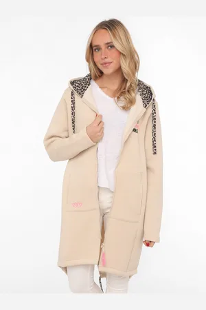 Zwillingsherz Jersey jas "Wild and Free" met opvallend voor- en achtermotief en leo-details