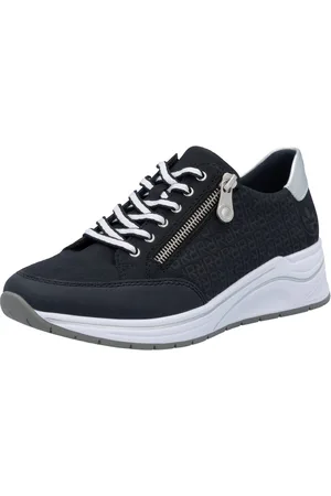 Rieker Sneakers met sleehak , lage schoen, veterschoen, vrijetijdsschoen bedrukt met letters