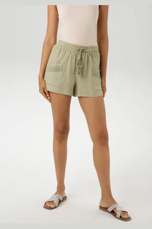 Aniston Short versierd met haakapplicaties - nieuwe collectie