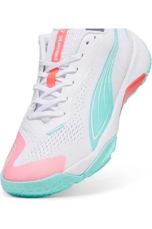 PUMA Zaalschoenen SOLARSTRIKE III W+