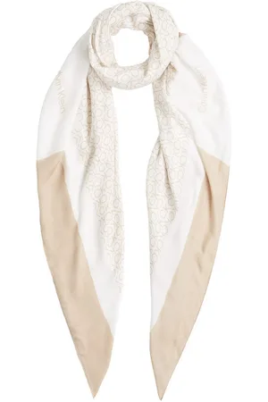 Calvin Klein Sjaal GEO MINIMAL SCARF 130X130