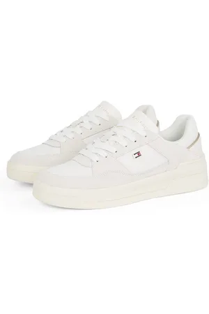 Tommy Hilfiger Plateausneakers ESSENTIAL BASKET SNEAKER , vrijetijdsschoen, lage schoen, veterschoen met logo-embleem