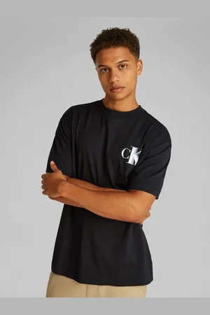Calvin Klein T-shirt BOLD CK TEE met groot logo op de rug
