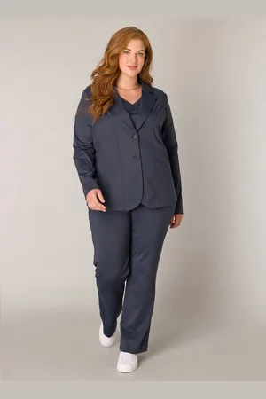Base Level Jasje Leah met reverskraag en stretch