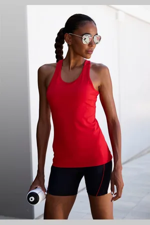 Lascana Sporttop met racerback en logo-badge